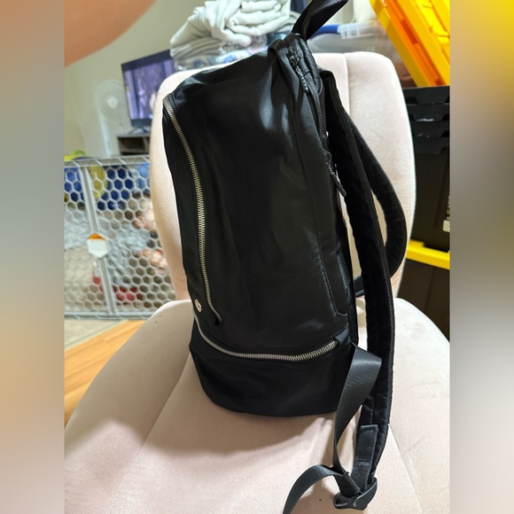 Lululemon Backpack - Picture 3 of 6